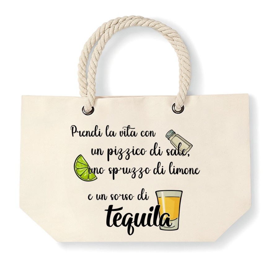 Borsa mare prendi la vita con un pizzico di sale uno spruzzo di limone e un sorso di tequila Cocktail