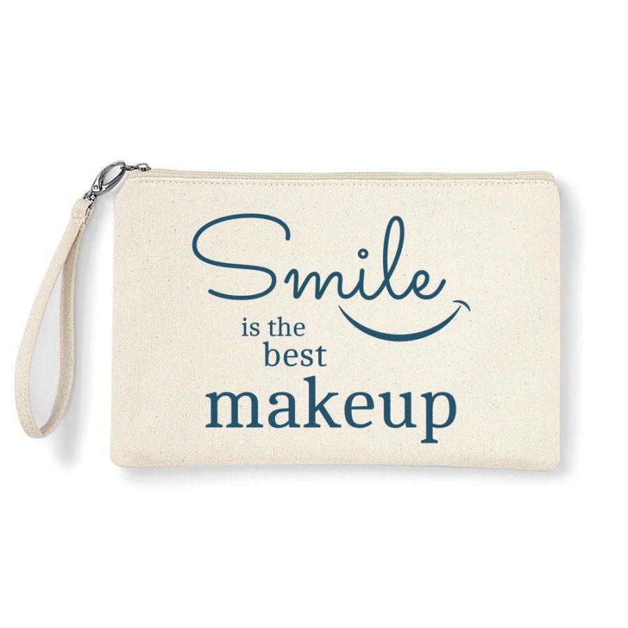 Pochette smile is the best makeup Frasi