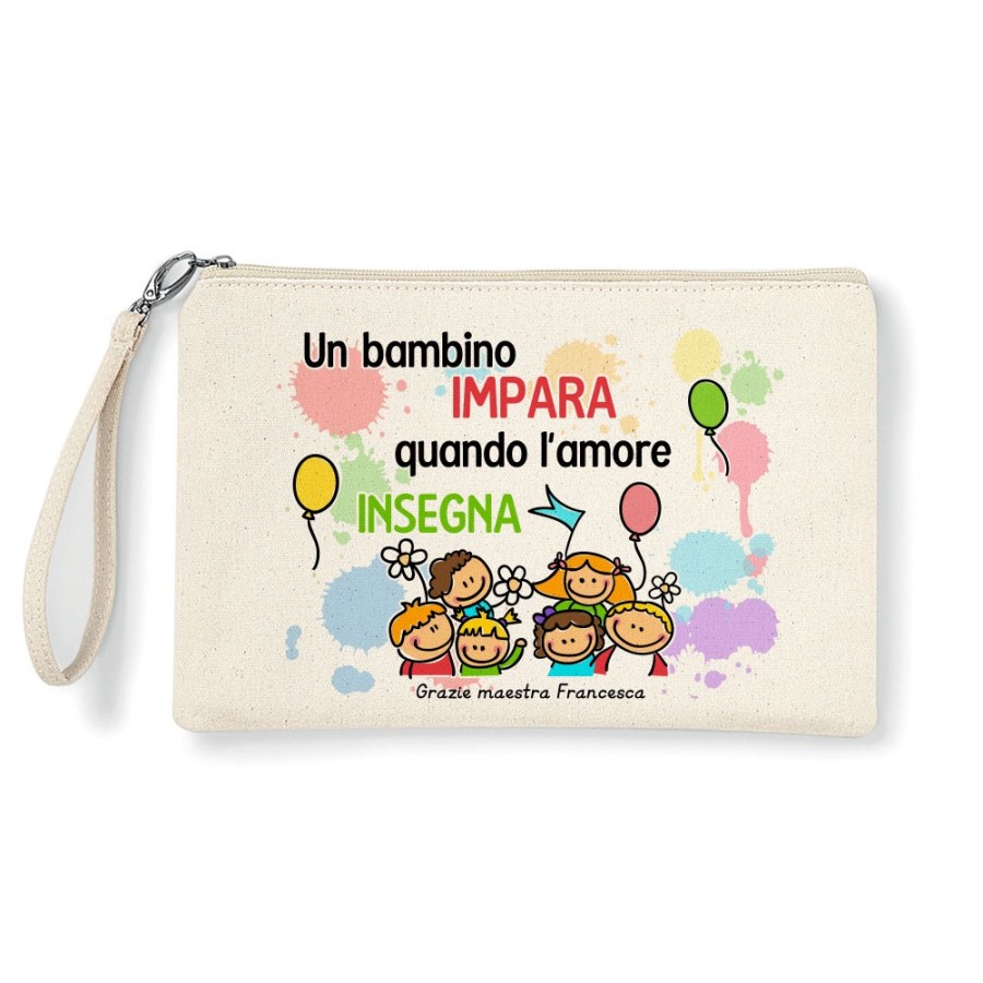 Pochette personalizzata con nome un bambino impara quando l’amore insegna grazie maestra Per insegnanti